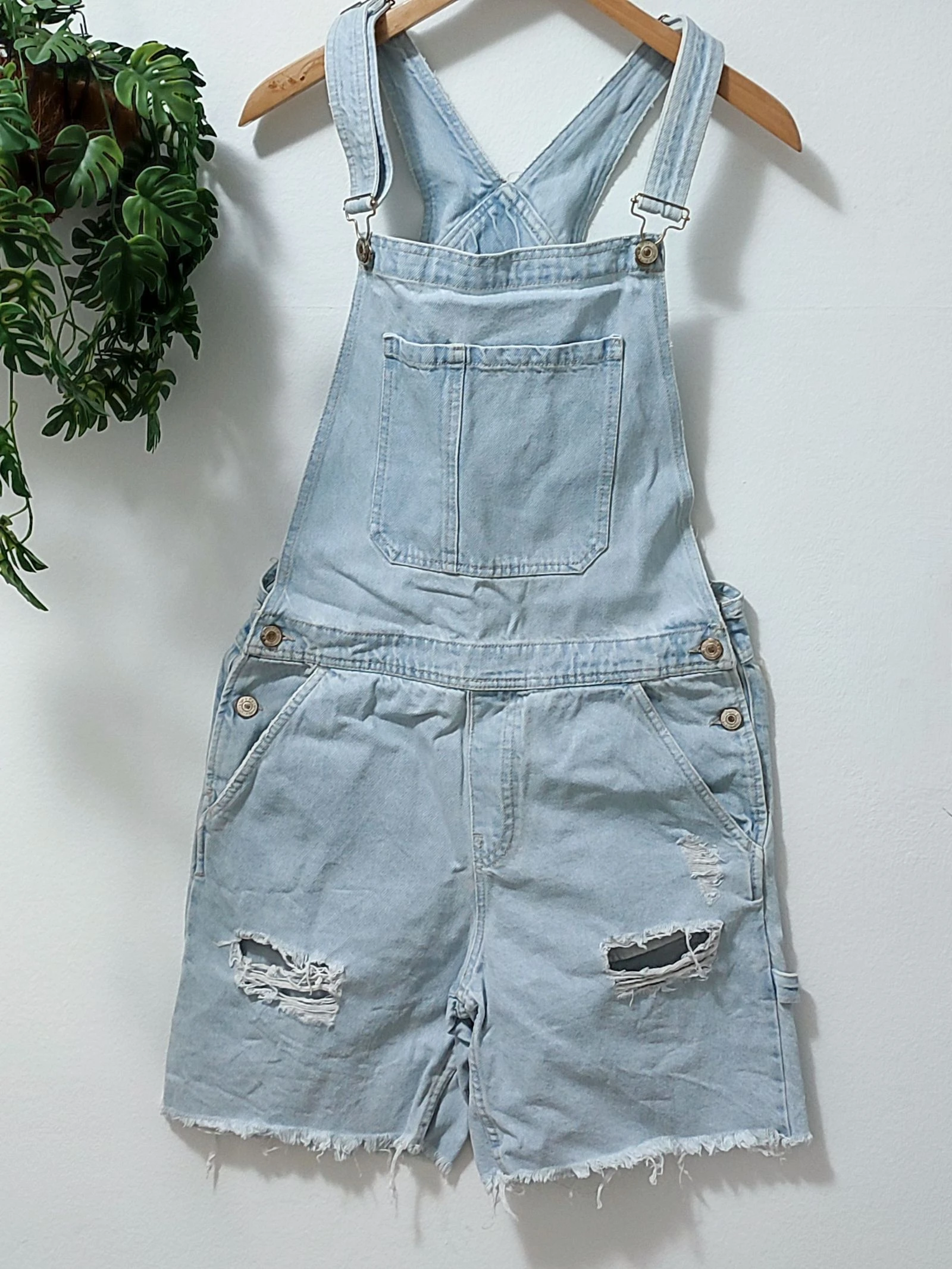 Peto vaquero corto Bershka S / Petchera denim rota